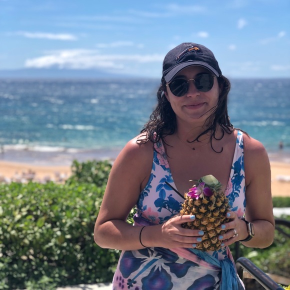 Meet your Posher, Becky - Picture 1 of 1